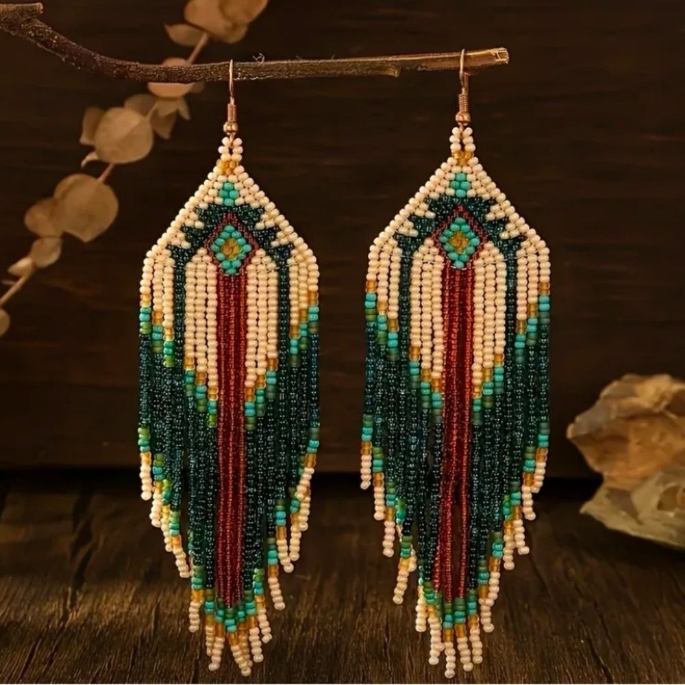 ✨ 🆕 ✨BoHo Green & Brown Beaded Chandelier Earrings✨